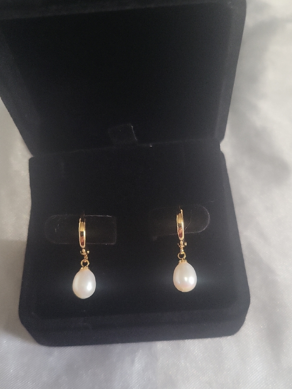 LOW START!!! New Genuine Pearl Earrings